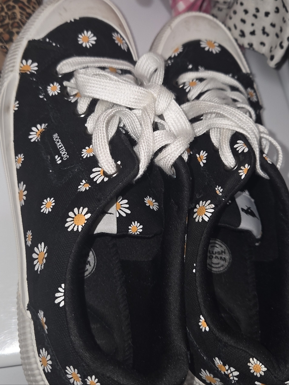 Rocket Dog Black Daisy Canvas Sneakers